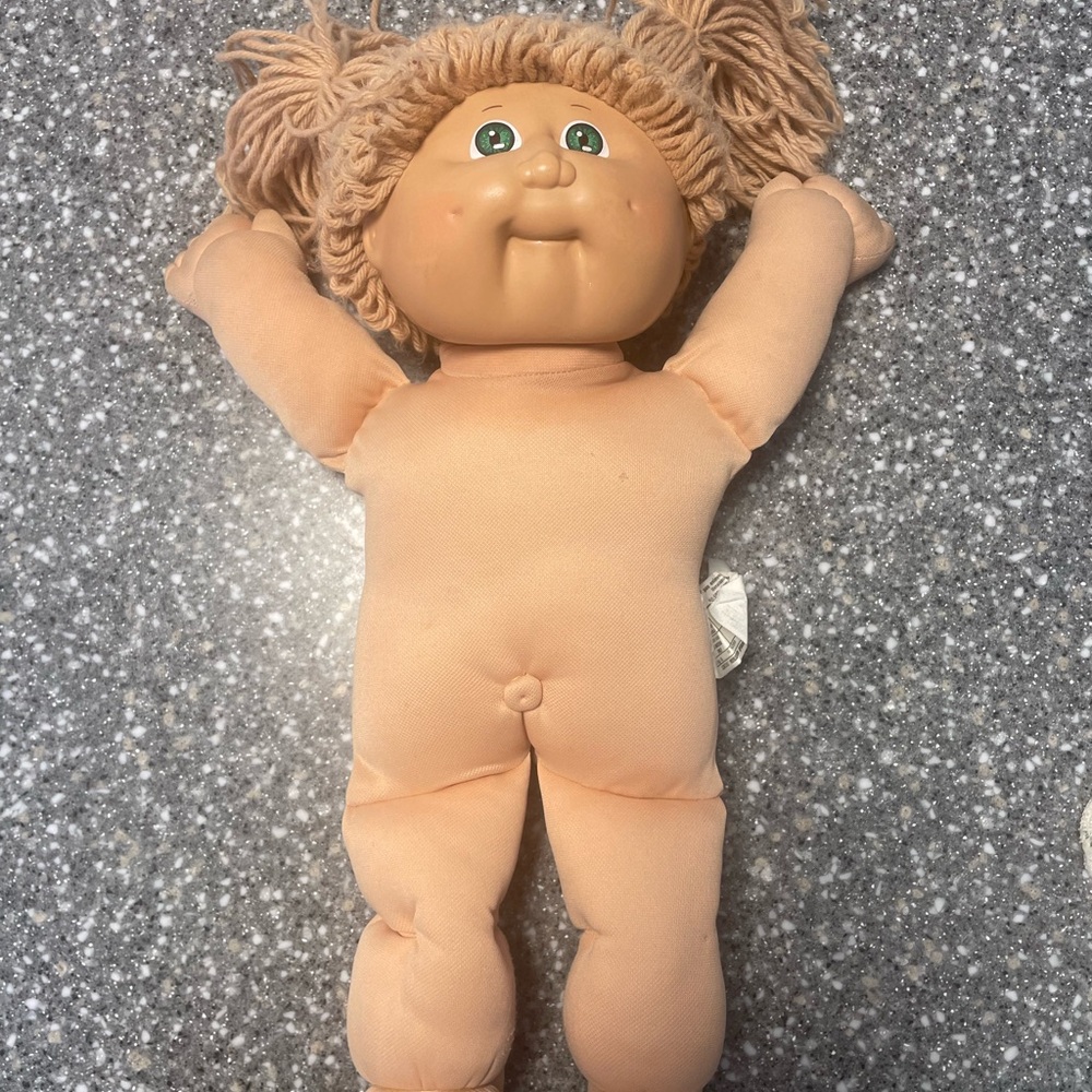 Plush Peach Skin Cabbage Patch Doll with Yarn Hair - Kids Toys